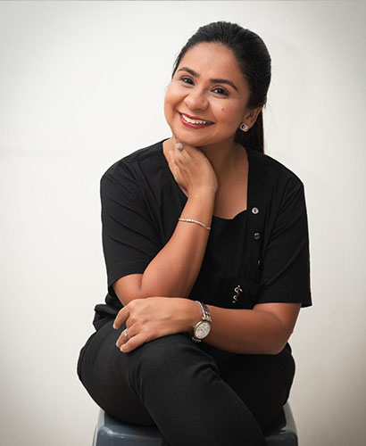 Dr. Richa Minglani